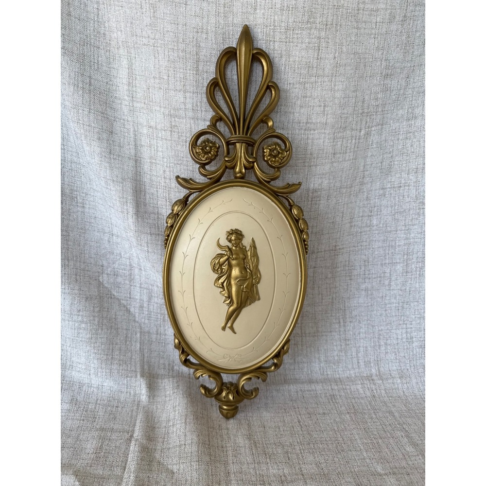 Dart Ind Wall Plaque Gold Excellent Greek Goddess Regency 7246 USA